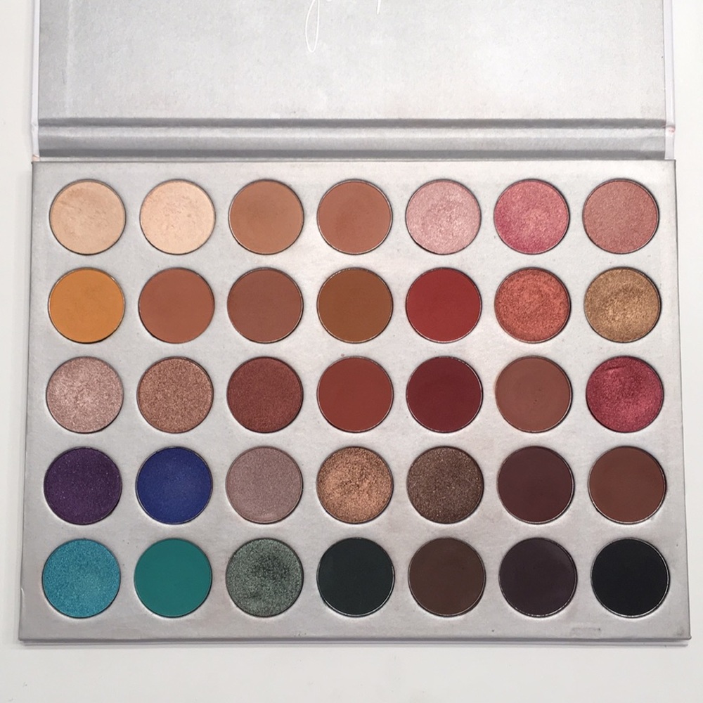 The Jaclyn Hill Pallet